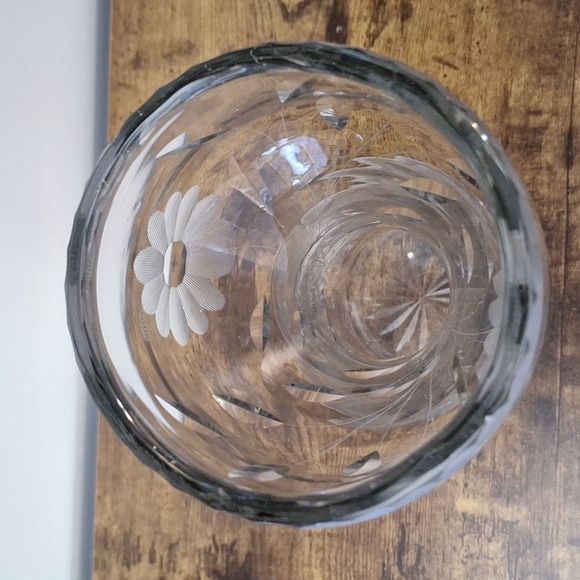 #ACO Glass vase with etched rim, flowers, and cut leaves - Picture 8 of 10